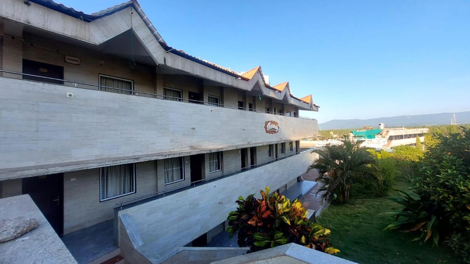 Rns Guest House Māvalli Екстериор снимка
